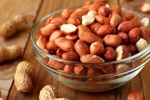 آقایون با مصرف بادام زمینی، زود انزالی رو برای همیشه درمان کنید