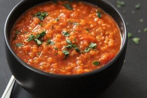 خورش دال عدس؛ محبوب ترین غذای گیاهی بین جنوبی ها + طرز تهیه 