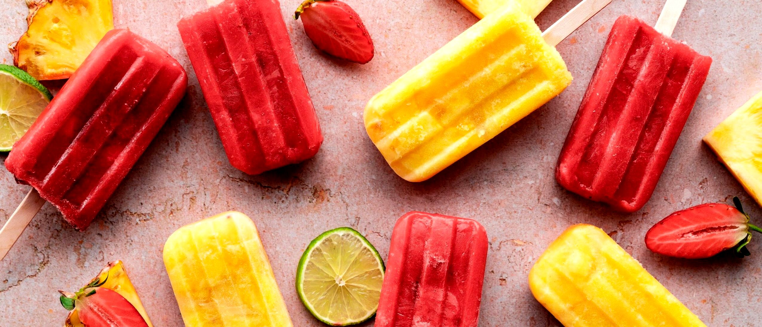 یخمک با طعم توت فرنگی؛ یه دسر خنک و نوستالژی
