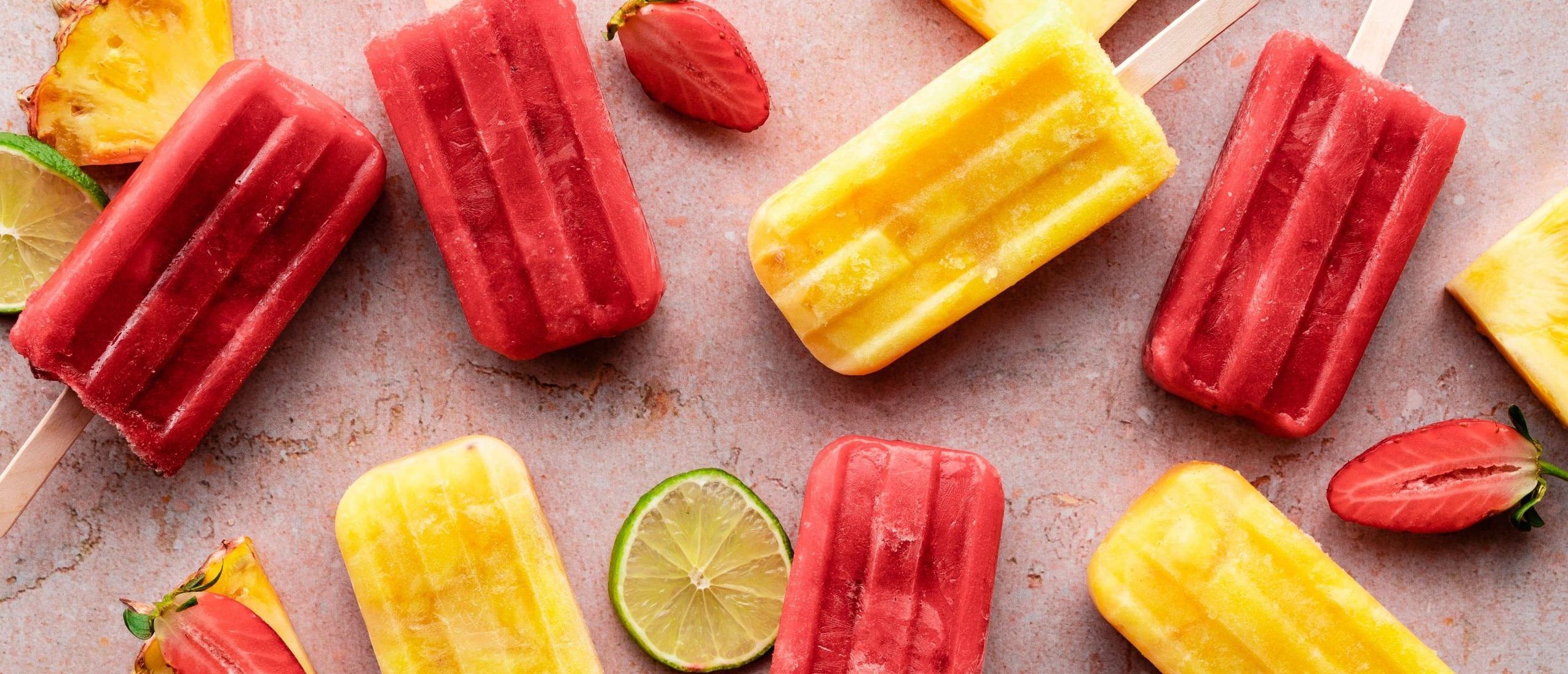 یخمک با طعم توت فرنگی؛ یه دسر خنک و نوستالژی