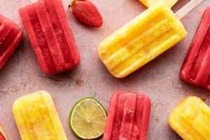 یخمک با طعم توت فرنگی؛ یه دسر خنک و نوستالژی