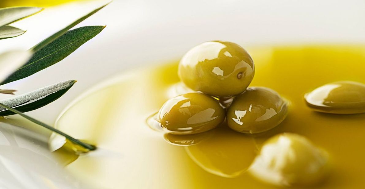 از درمان عفونت های زنان تا بهبود مشکلات بارداری با مصرف روغن زیتون