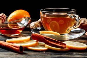 تاخیر در قاعدگی؛ علل و درمان های گیاهی
