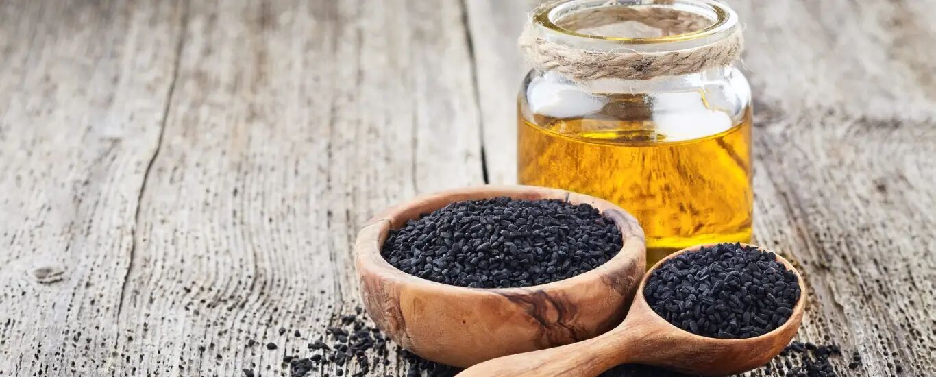 10 مزیت شگفت انگیز روغن سیاه دانه