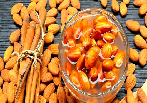 خواص و فواید بادام برای سلامت بدن + طبع و انواع آن