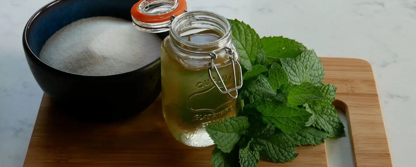 خواص درمانی عرق نعنا برای سلامت بدن
