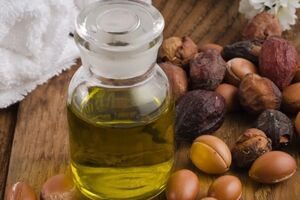 فواید روغن آرگان برای پوست و مو