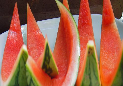 می دونستی پوست هندوانه هم مثل میوه اش خاصیت های بی نظیری داره؟