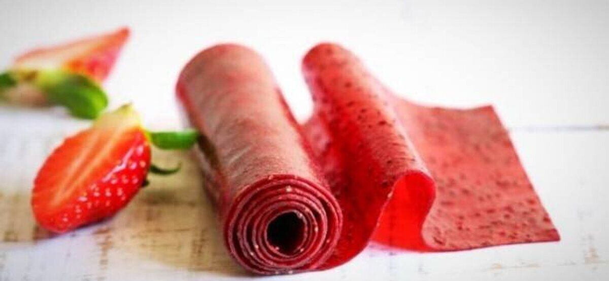 توت فرنگی ها رو لواشک کن که مزه اش سوپرایزت می کنه! + طرز تهیه