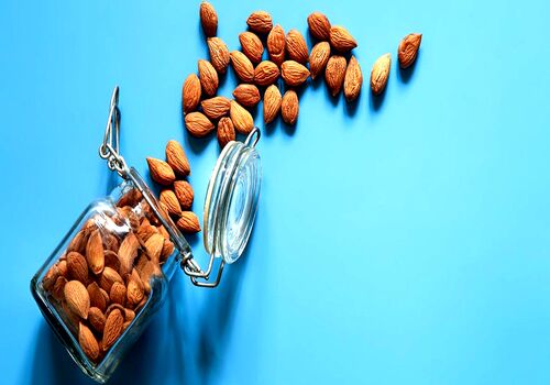بادام درختی؛ بهترین آجیل برای سلامت جنسی آقایون | فواید بادام برای مردان