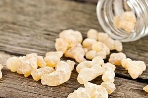 روغن کندر استفاده کن تا پوستت مثل سلبریتی ها بشه! 