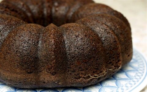 یه کیک شکلاتی خوشمزه با فیلینگ کدو سبز + طرز تهیه 
