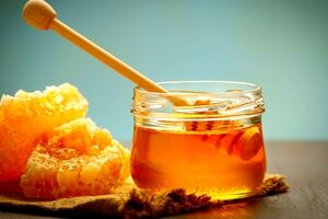 معرفی بهترین روش ها برای تشخیص عسل طبیعی 