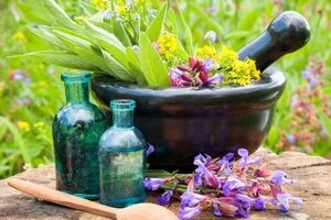 تاثیر عرق کاسنی برای تقویت اسپرم و باروری مردان + نحوه مصرف 